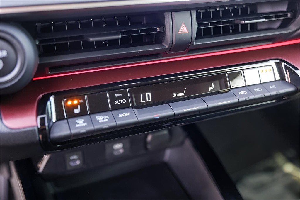 Used Car 2024 Toyota Prius Prime  Xse For Sale Under $30,000 In Austin, Texas