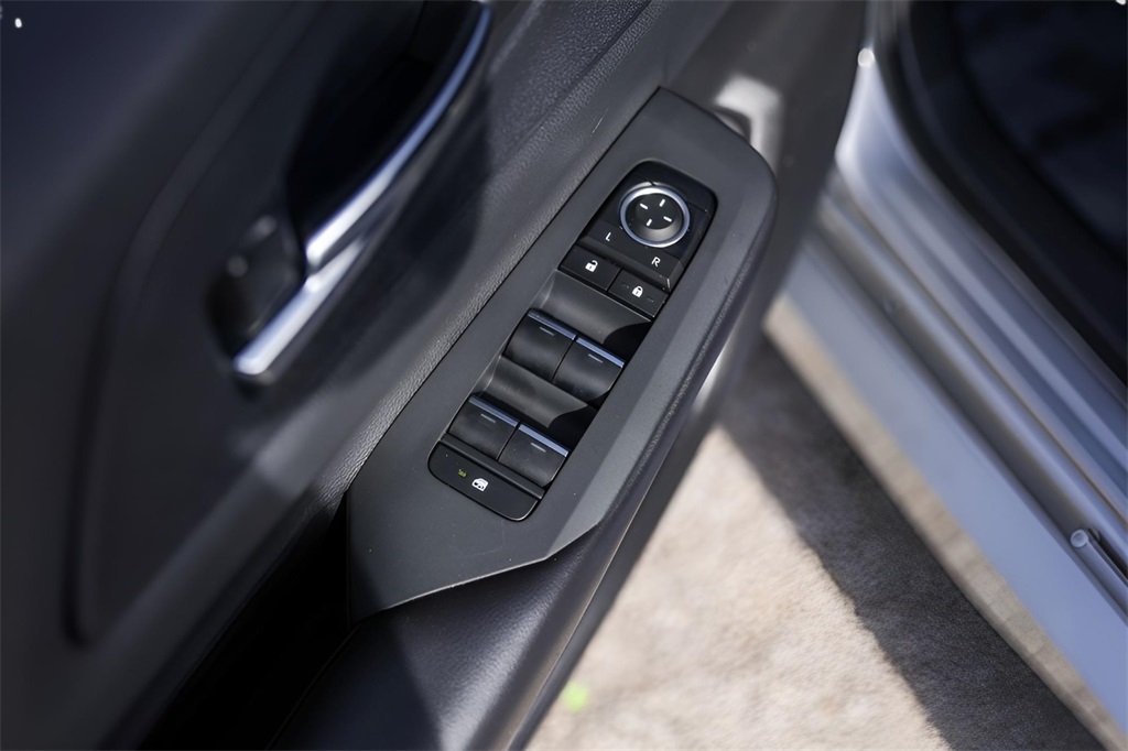 Used Car 2024 Toyota Prius Prime  Xse For Sale Under $30,000 In Austin, Texas