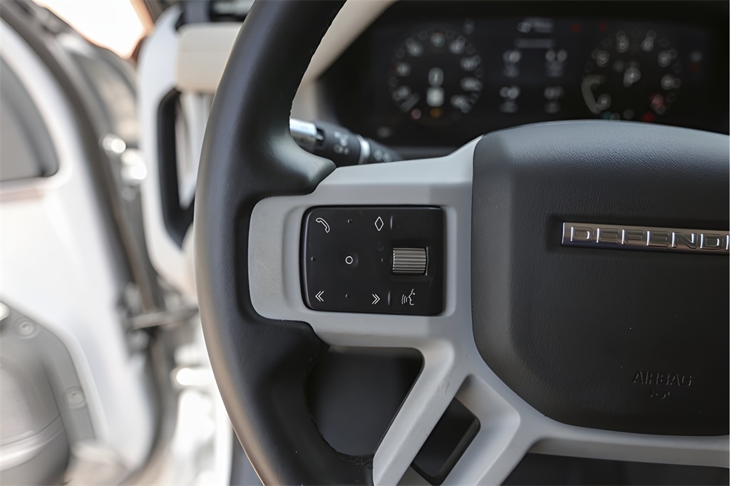 Used Car 2022 Land Rover Defender 110  X-dynamic Se For Sale Under $50,000 In Austin, Texas