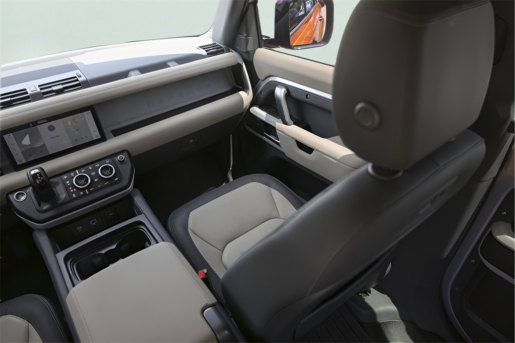 Used Car 2022 Land Rover Defender 110  X-dynamic Se For Sale Under $50,000 In Austin, Texas