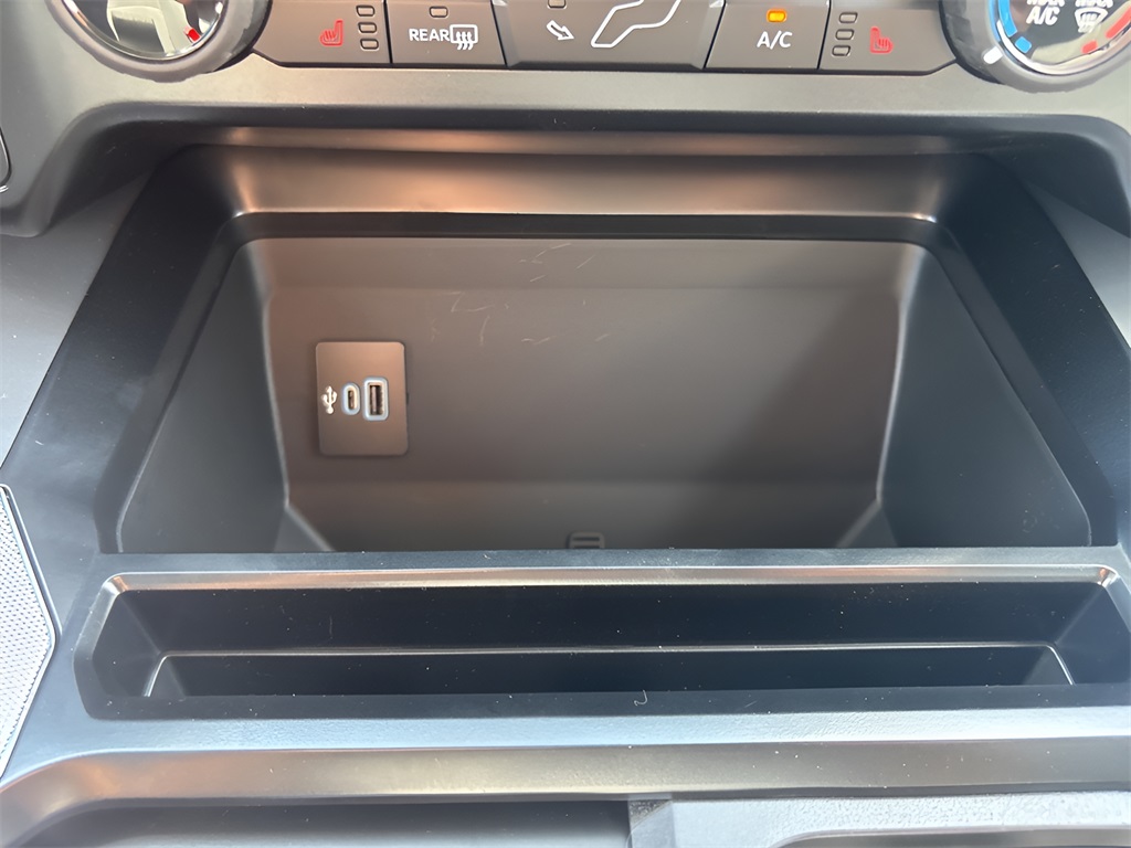 2025 Ford F-350SD
