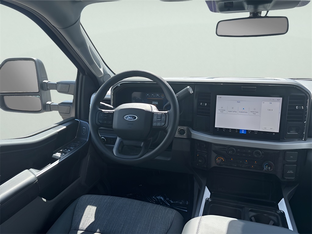 2025 Ford F-350SD