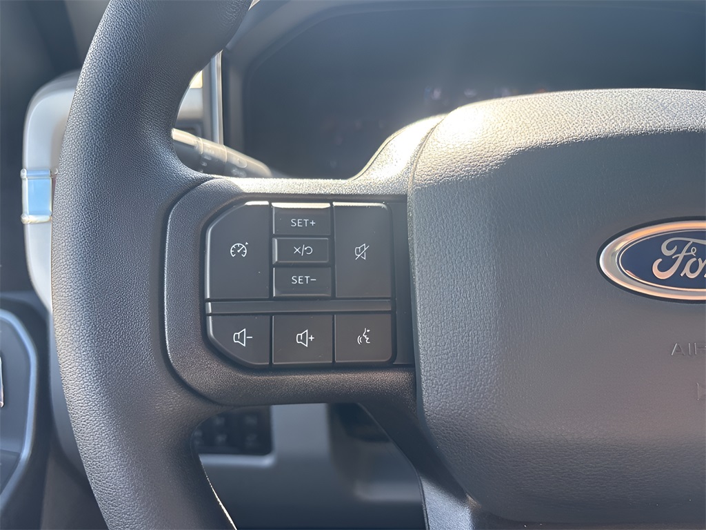 2025 Ford F-350SD