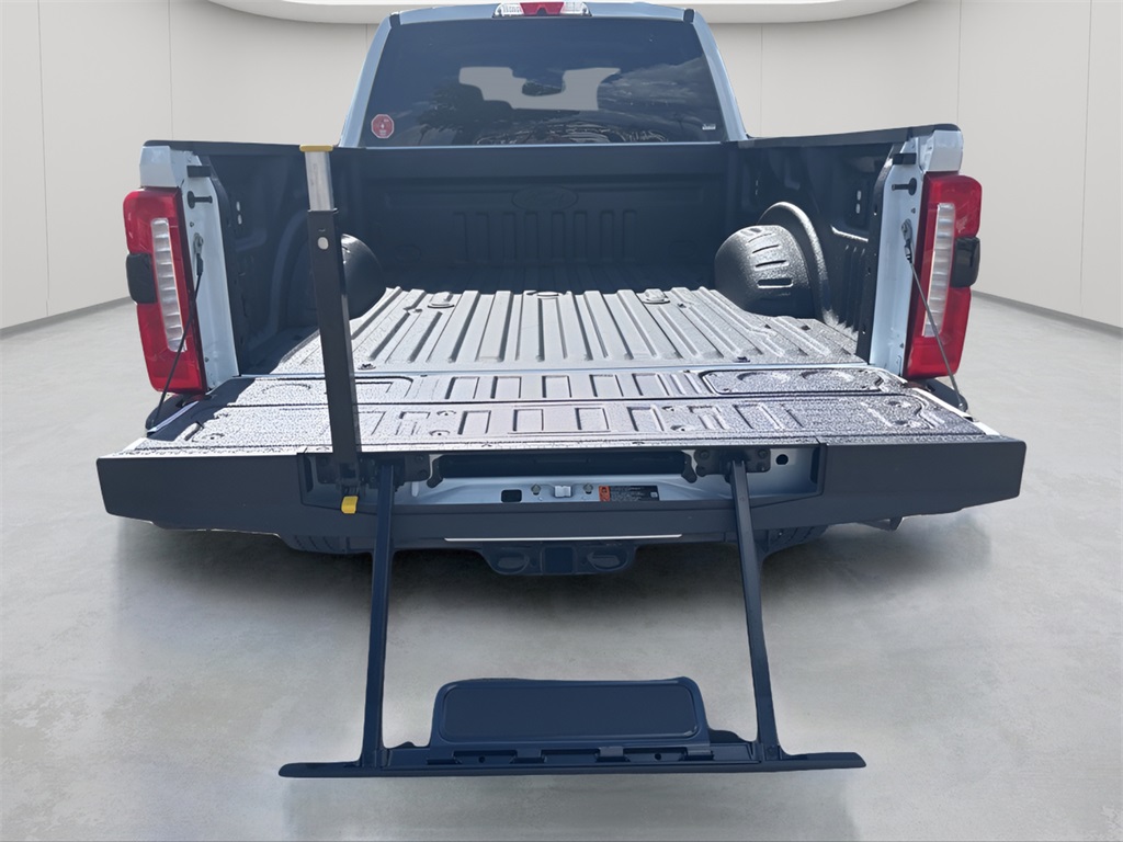 2025 Ford F-350SD