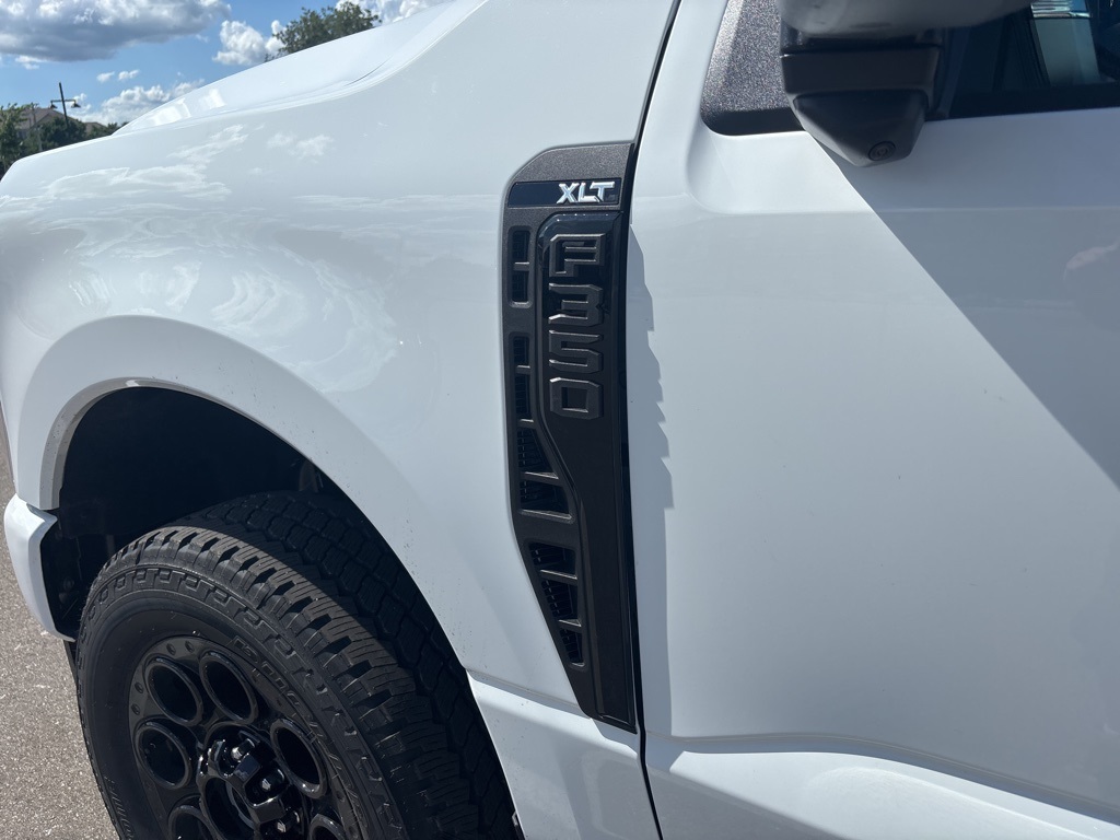 2025 Ford F-350SD