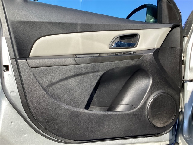 Used Car 2014 Chevrolet Cruze  Ls For Sale In San Antonio, Texas