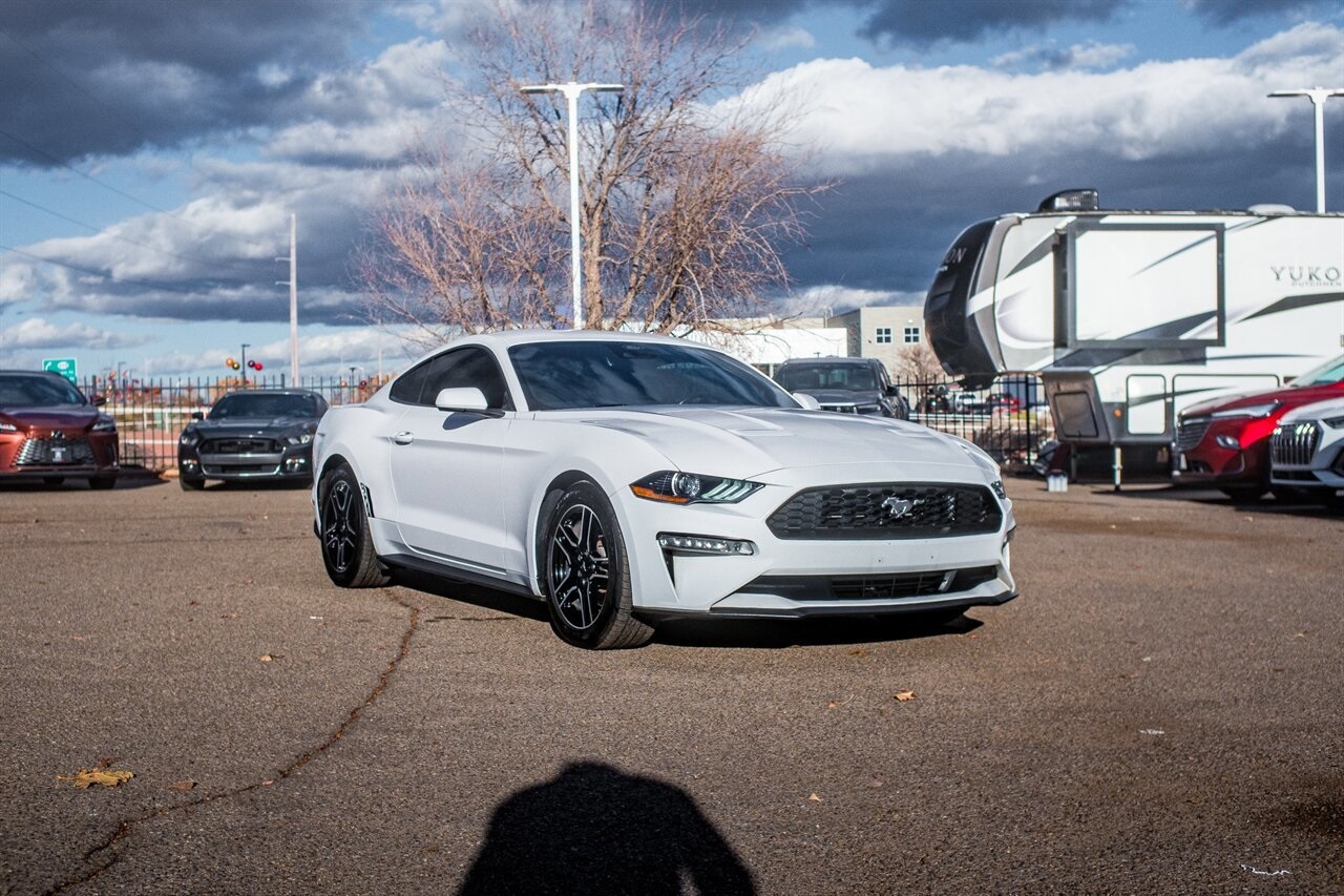 2021 Ford Mustang EcoBoost Premium Coupe RWD