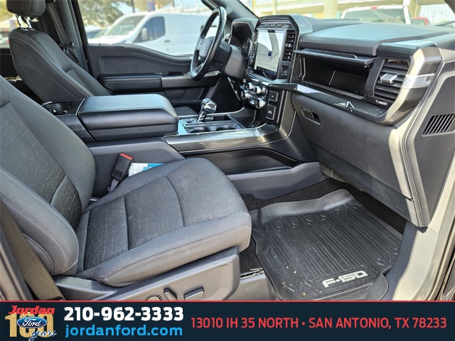 Used Car 2021 Ford F-150  Xlt For Sale Under $35,000 In San Antonio, Texas
