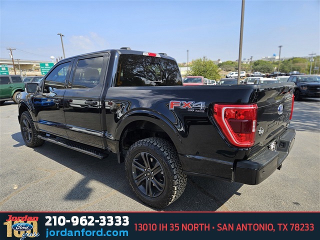 Used Car 2021 Ford F-150  Xlt For Sale Under $35,000 In San Antonio, Texas