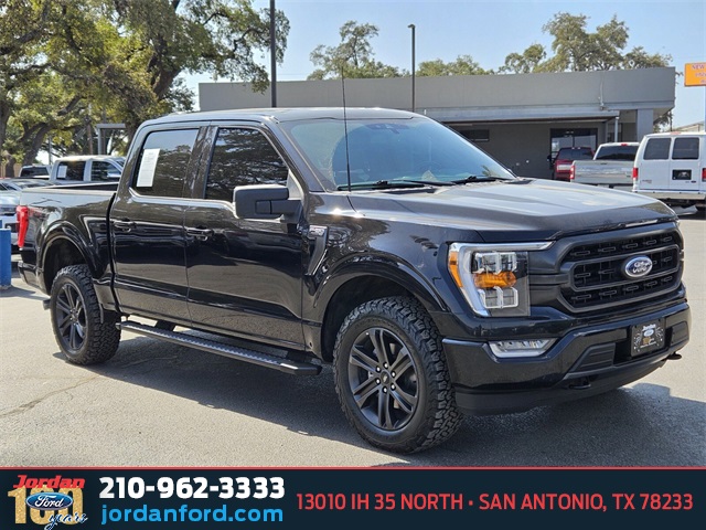 Used Car 2021 Ford F-150  Xlt For Sale Under $35,000 In San Antonio, Texas