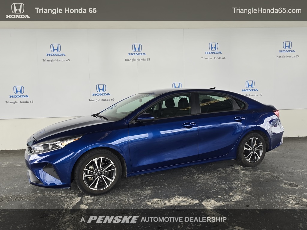 Thumbnail: 2024 Kia Forte - 1