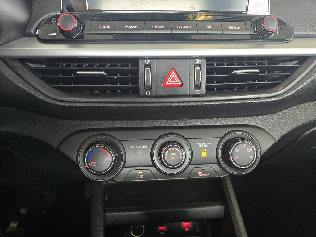 Thumbnail: 2024 Kia Forte - 20