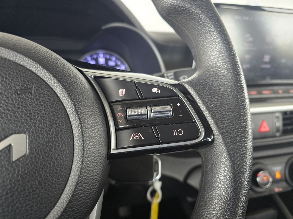 Thumbnail: 2024 Kia Forte - 26