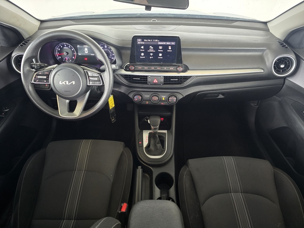 Thumbnail: 2024 Kia Forte - 7