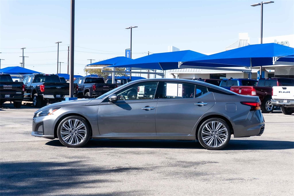 Used Car 2023 Nissan Altima  2.5 Sl For Sale Under $25,000 In San Marcos, Texas