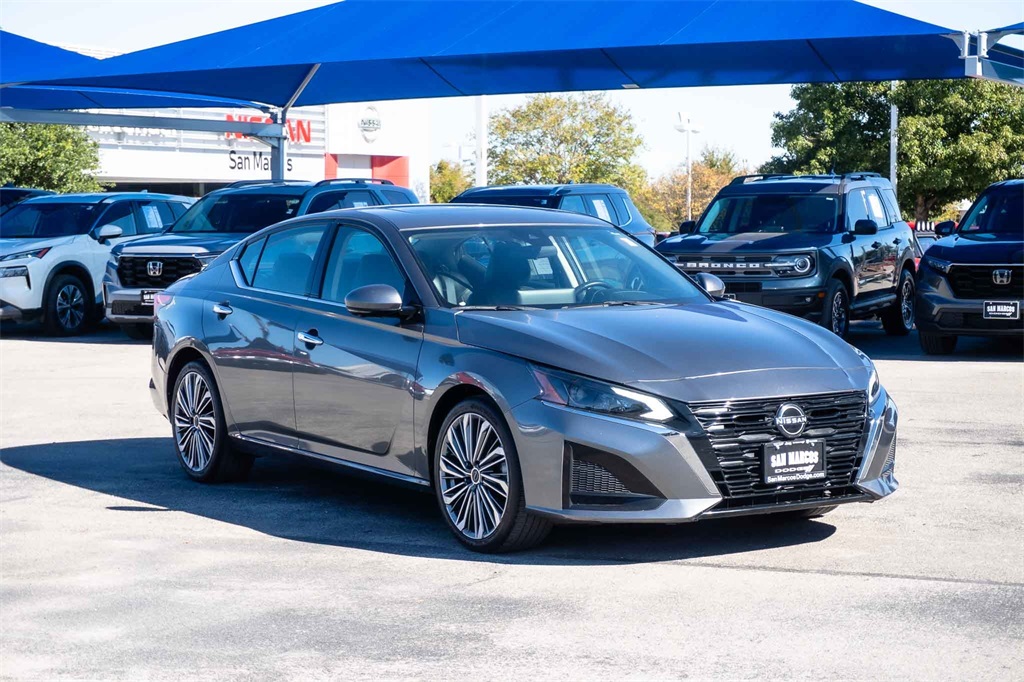 Used Car 2023 Nissan Altima  2.5 Sl For Sale Under $25,000 In San Marcos, Texas
