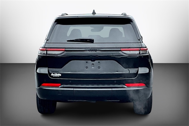 Used 2023 Jeep Grand Cherokee For Sale in Gloucester, MA