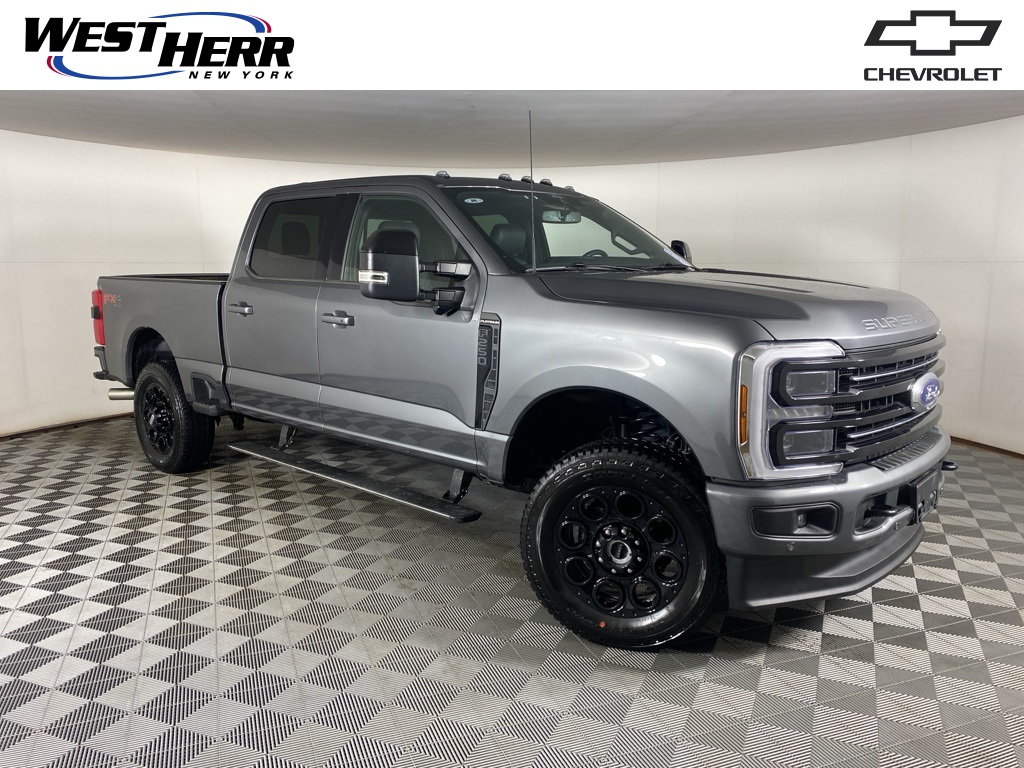 2025 Ford F-250 Super Duty Platinum Crew Cab 4WD