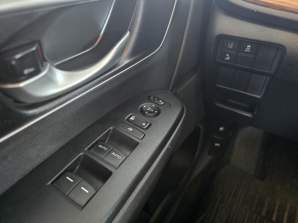 Thumbnail: 2019 Honda CR-V - 17