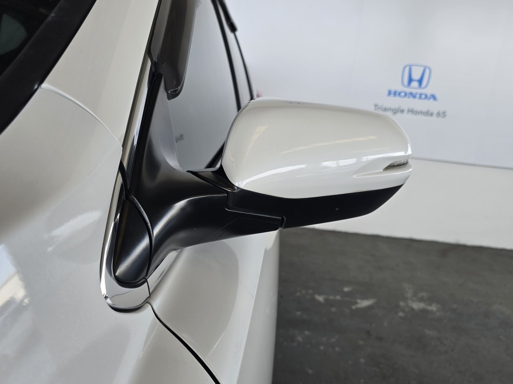 Thumbnail: 2019 Honda CR-V - 24
