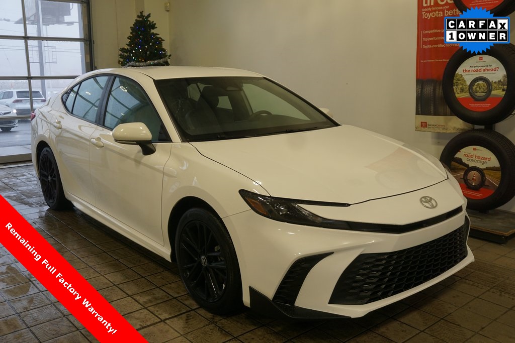 2025 Toyota Camry SE AWD