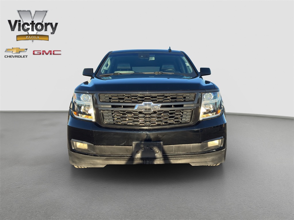 Used 2019 Chevrolet Suburban LT with VIN 1GNSKHKC9KR128851 for sale in Kansas City