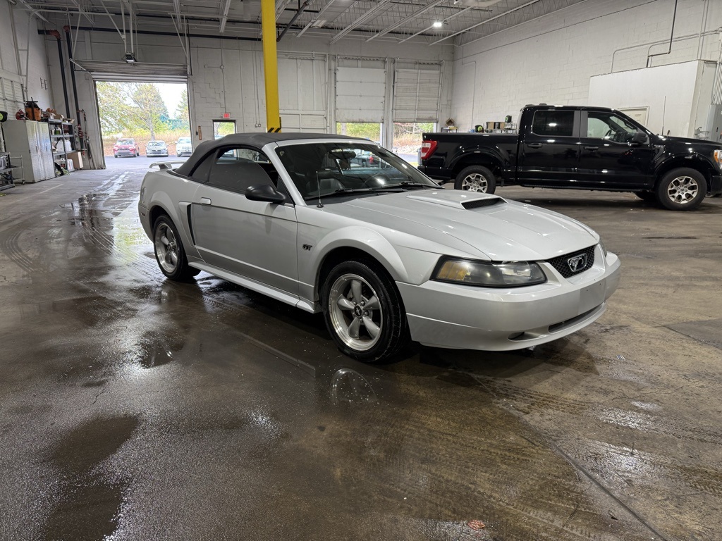 2001 Ford Mustang
