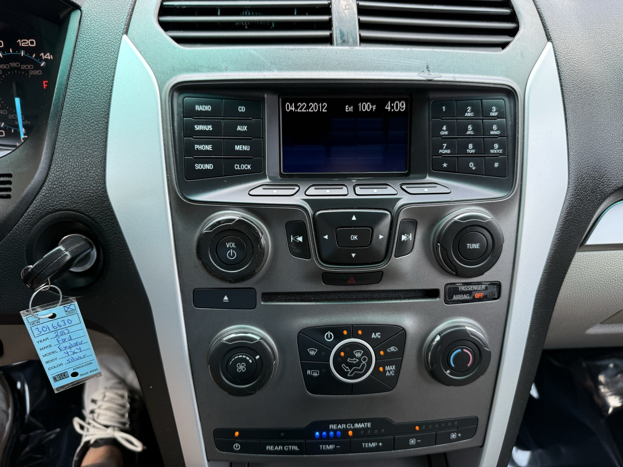 2013 Ford Explorer Base photo 11