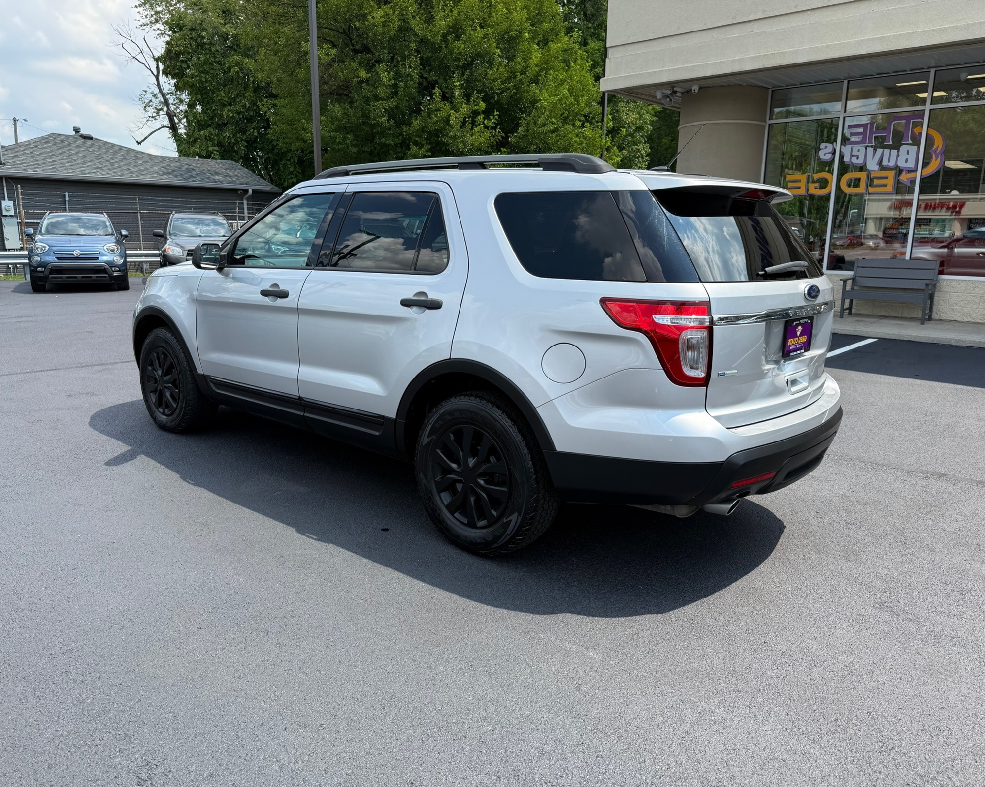 2013 Ford Explorer Base photo 3