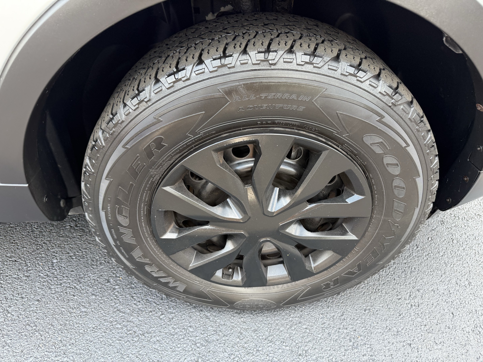 2013 Ford Explorer Base photo 5