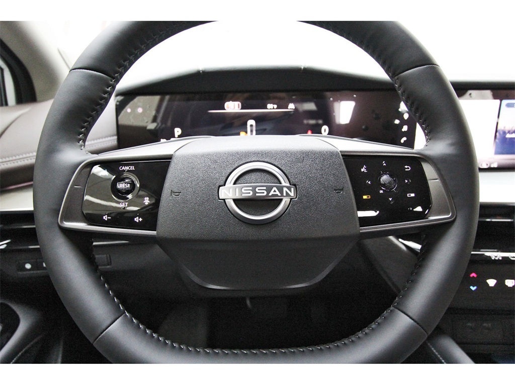 2026 Nissan Murano Platinum White at Bravo Nissan