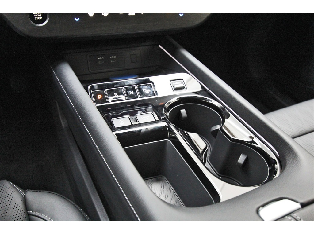 2026 Nissan Murano Platinum White at Bravo Nissan