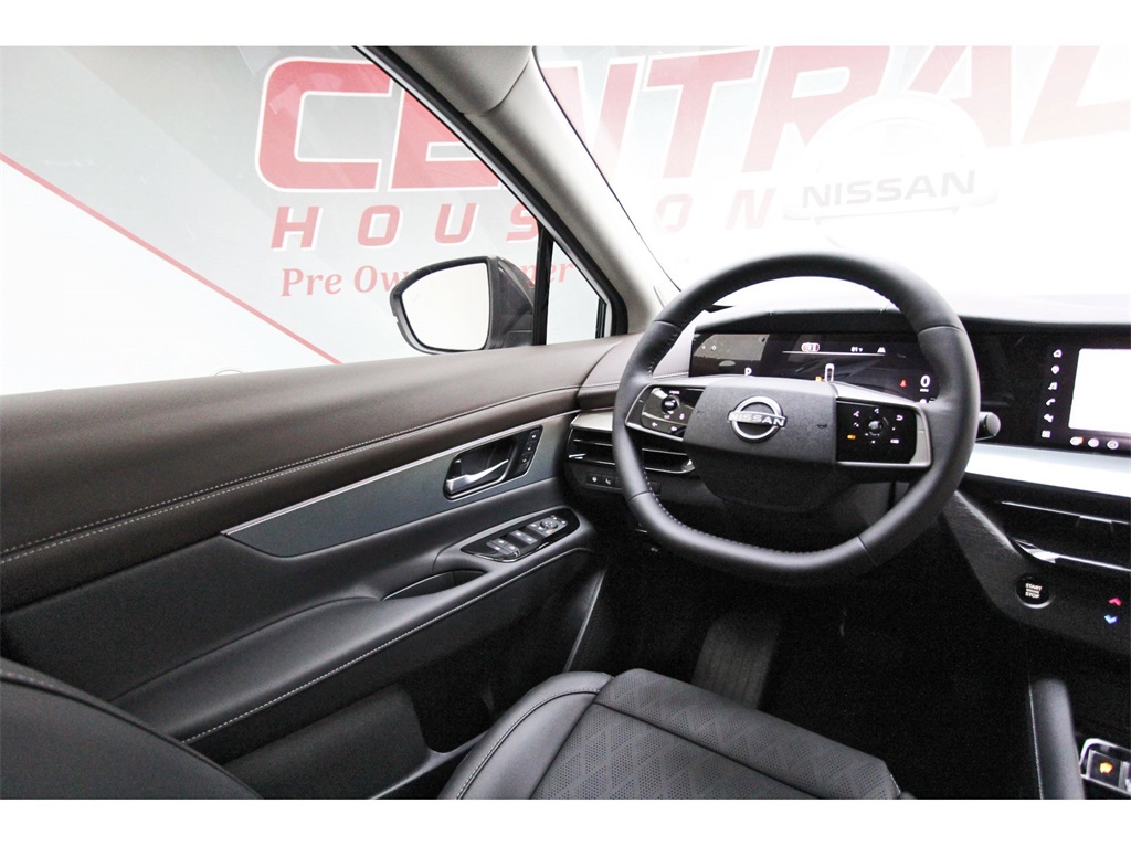 2026 Nissan Murano Platinum White at Bravo Nissan