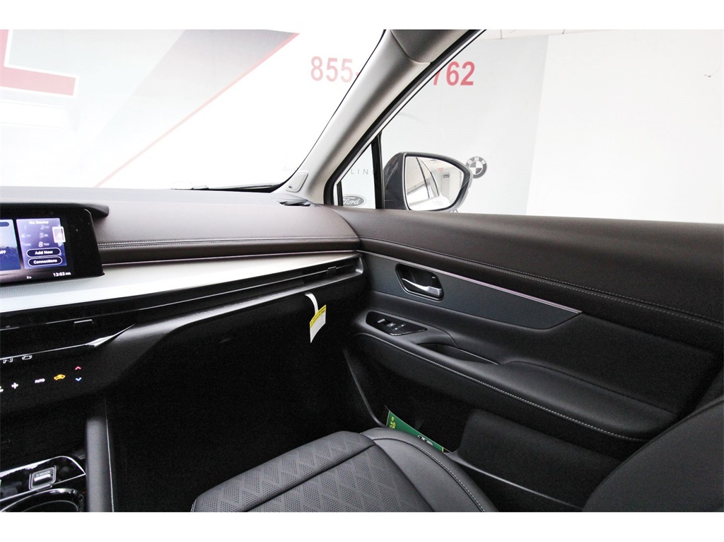 2026 Nissan Murano Platinum White at Bravo Nissan