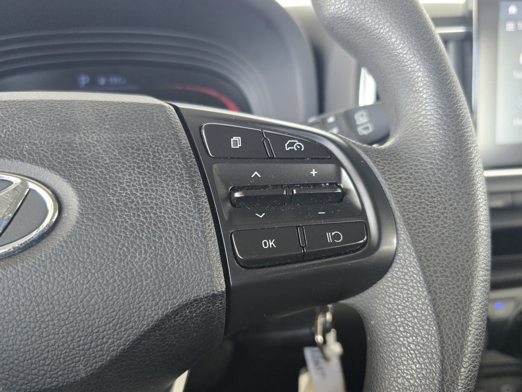 Thumbnail: 2023 Hyundai Venue - 13