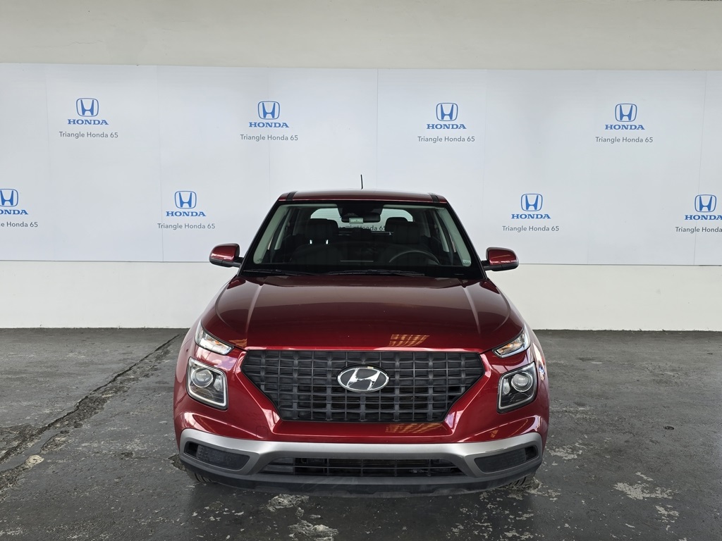 Thumbnail: 2023 Hyundai Venue - 2