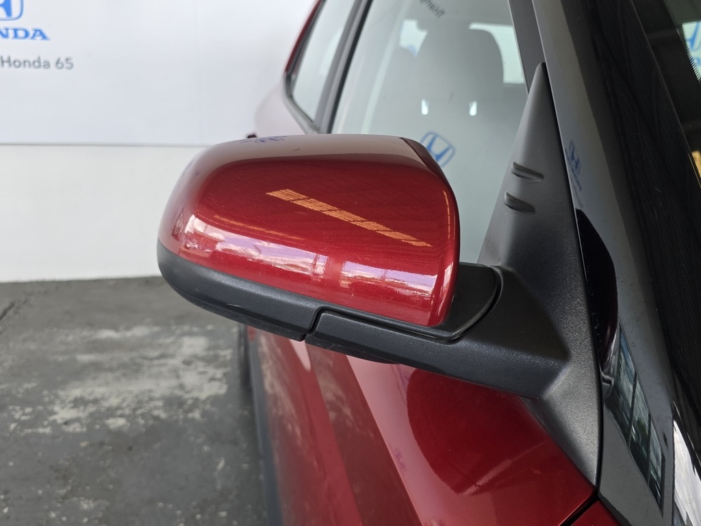 Thumbnail: 2023 Hyundai Venue - 21