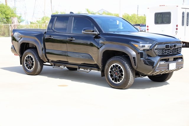 2024 Toyota Tacoma TRD Off-Road - 0