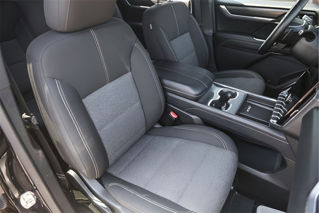 Used Car 2025 Gmc Acadia  Elevation For Sale Under $40,000 In Austin, Texas