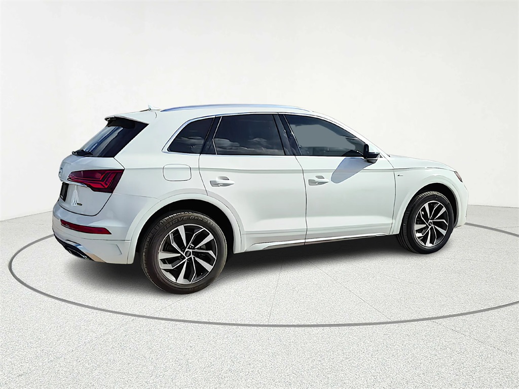 2023 Audi Q5 45 S line Premium - 6