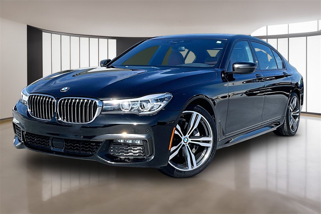 2019 BMW 7 Series 740i RWD