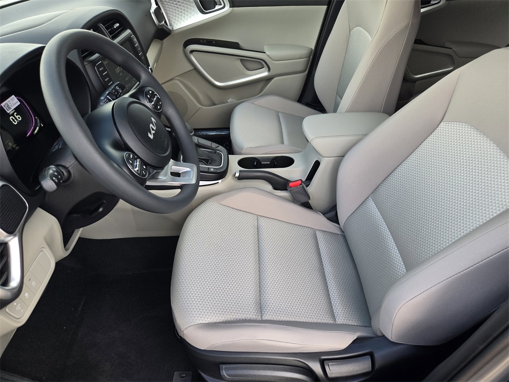 2025 Kia Soul LX Gray at Shottenkirk Kia Fort Bend