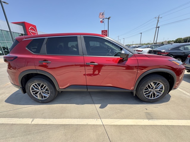 2026 Nissan Rogue S photo 6