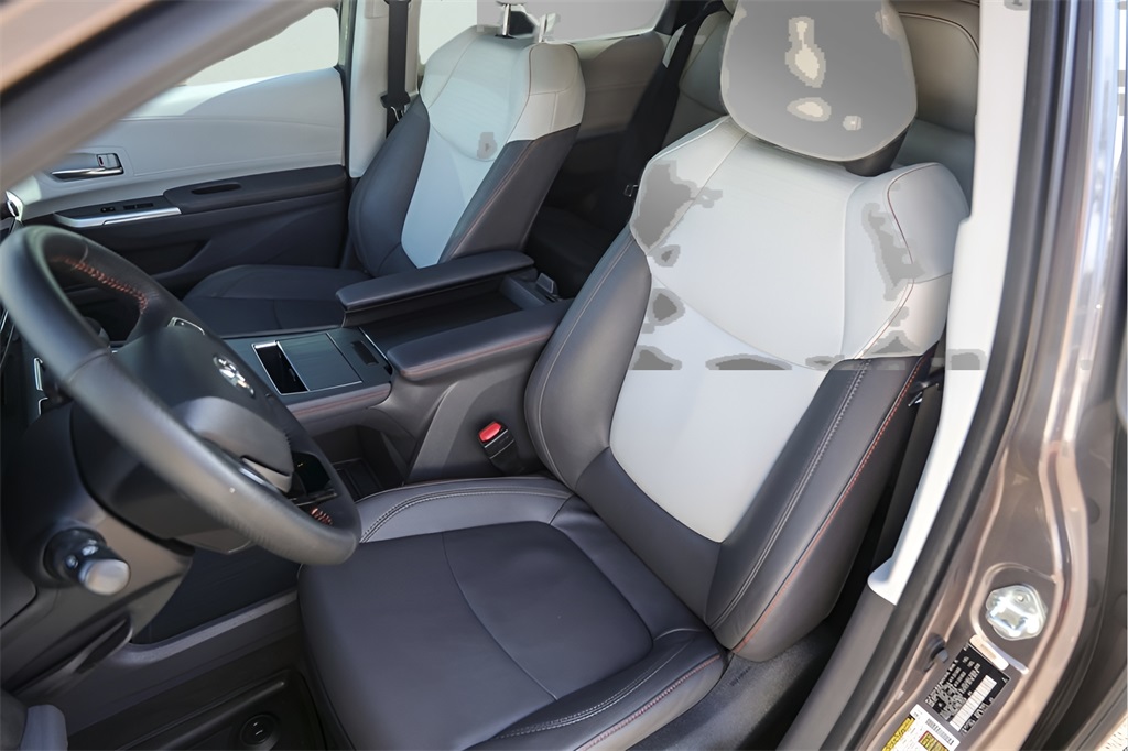 Used Car 2022 Toyota Sienna  Xse For Sale Under $50,000 In Austin, Texas