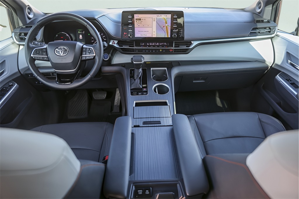 Used Car 2022 Toyota Sienna  Xse For Sale Under $50,000 In Austin, Texas