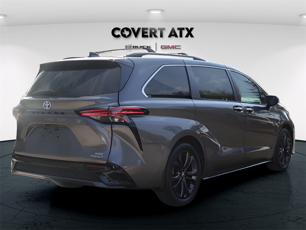 Used Car 2022 Toyota Sienna  Xse For Sale Under $50,000 In Austin, Texas