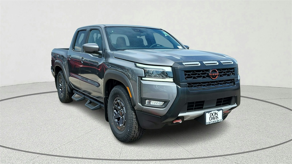 2025 Nissan Frontier