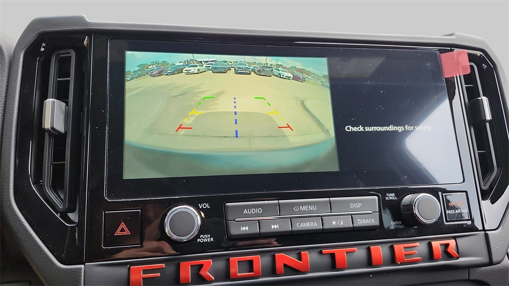 2025 Nissan Frontier