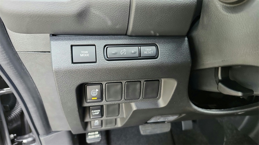 2025 Nissan Frontier