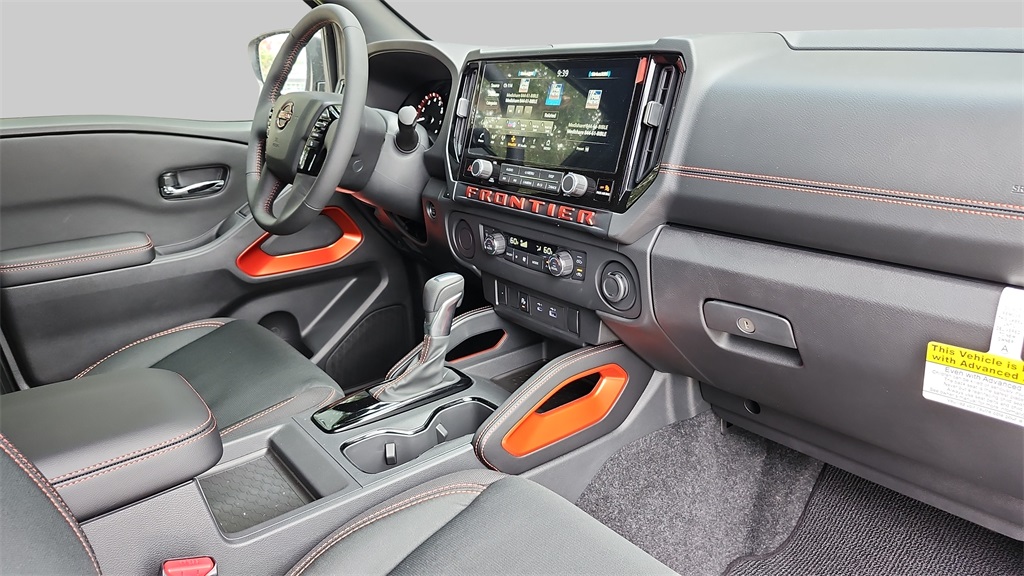 2025 Nissan Frontier